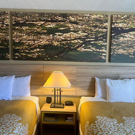 Days Inn By Wyndham Φορτ Γουέιν Εξωτερικό φωτογραφία