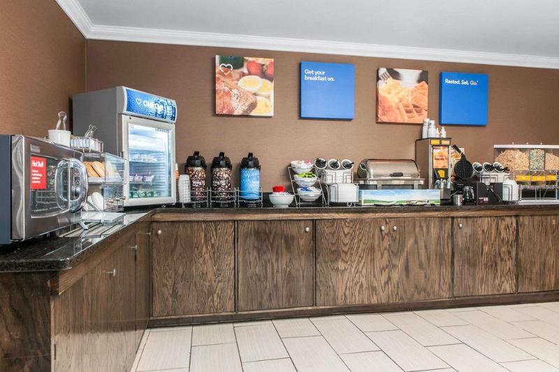 Days Inn By Wyndham Φορτ Γουέιν Εξωτερικό φωτογραφία